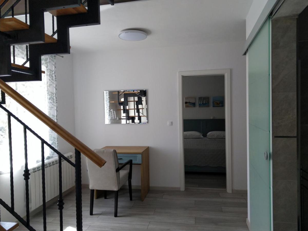 Apartman Catarina Vrsar Exterior photo